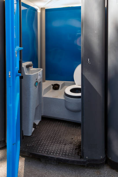 Porta potty rental for outdoor events in Cabool, MO